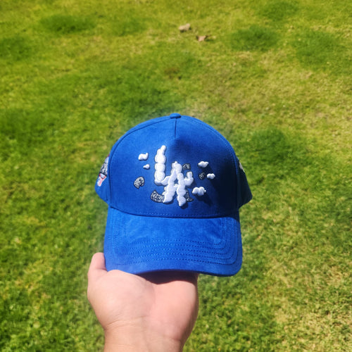 31 HATS LA CLOUDS AZUL G5