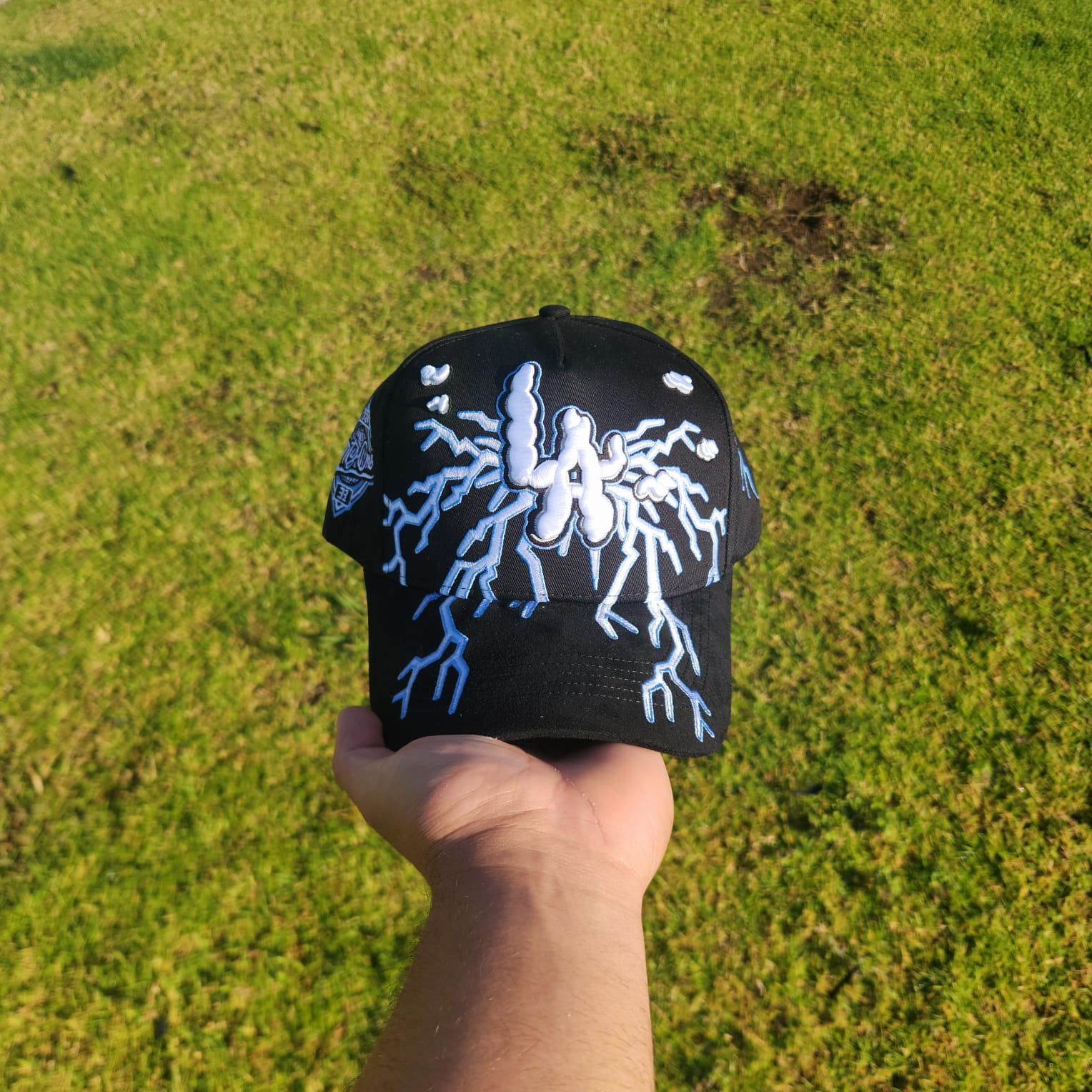 LA ELECTRICO AZUL 31 HATS G5