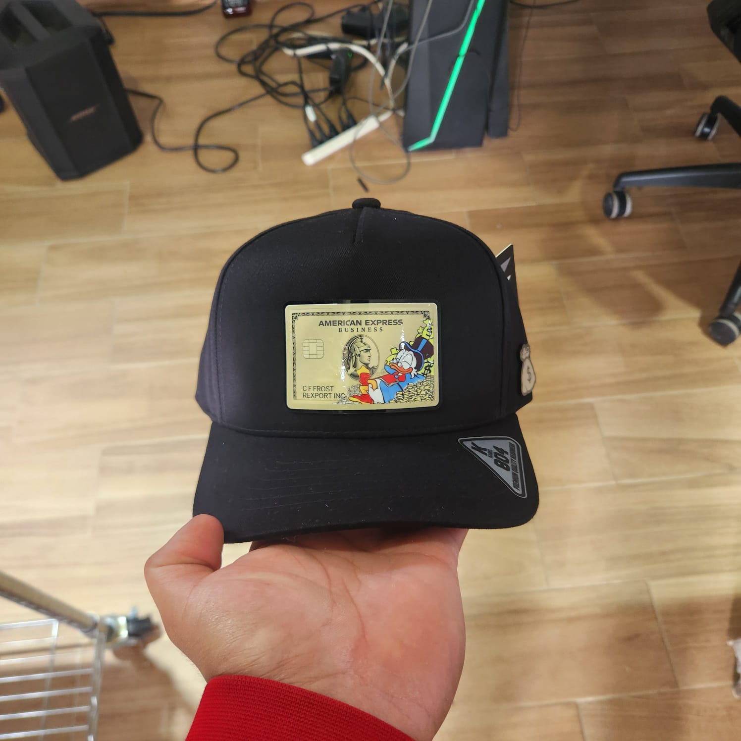 AMEX DORADA DONALD PLACA KAMEL